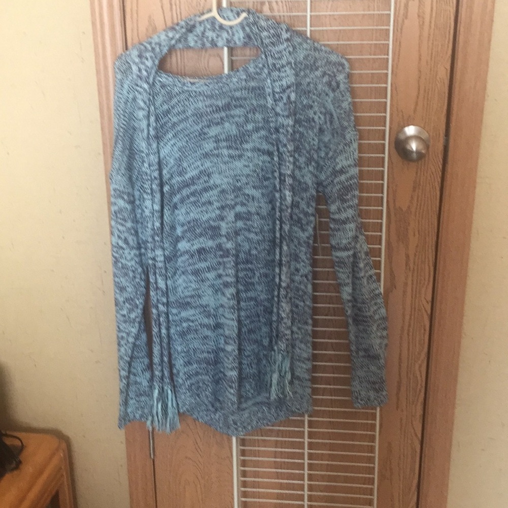 Blue long sleeved shirt with matching scarf